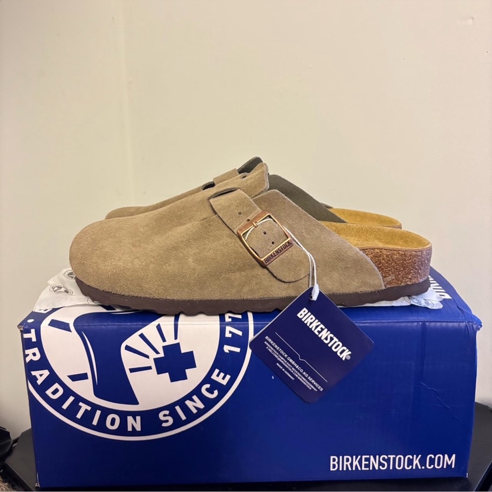 Birkenstock women’s Taupe Suede Loafers - Picture 3 of 8